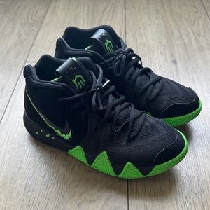 Nike Kyrie 4 Halloween Black and Lime Green Basketball Shoes Size 4Y